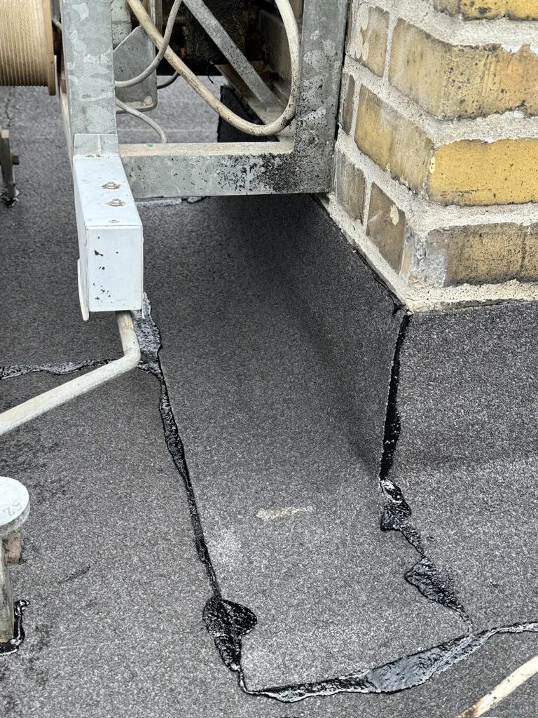 Nyt tagpaptag på Kongens Lyngby