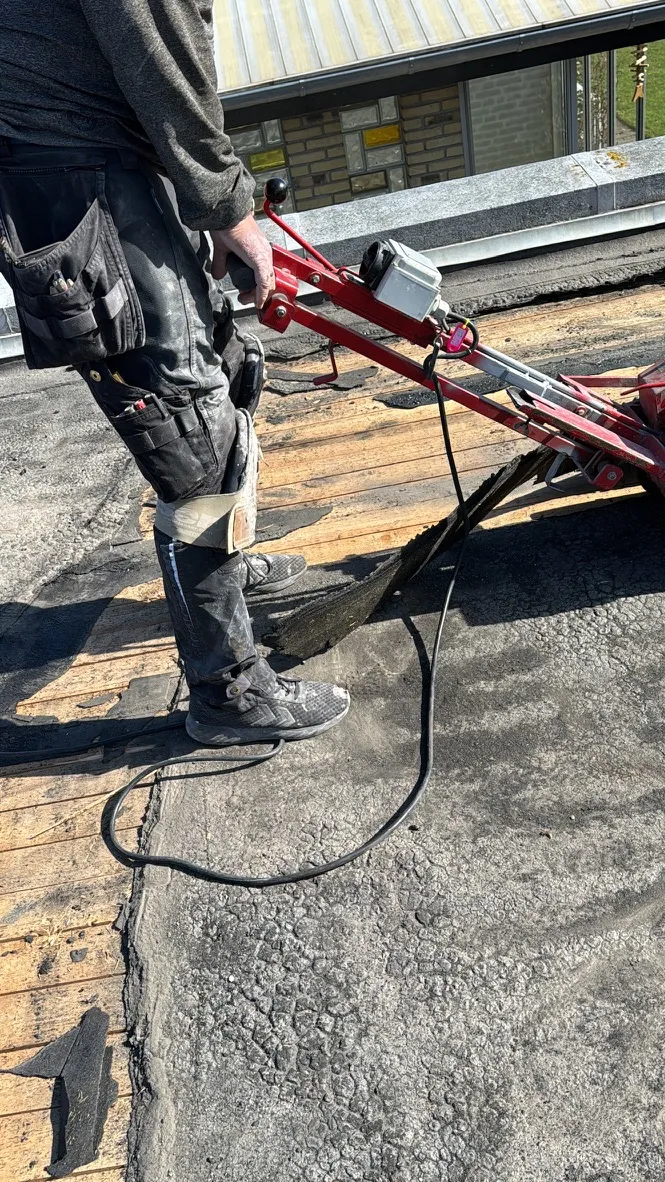 Nyt tagpaptag på Kongens Lyngby